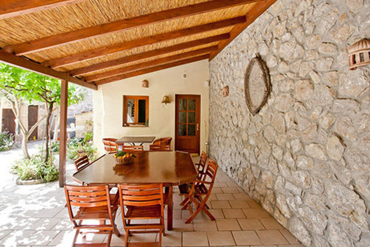 Hotel L'Escaleta, S'Arracó terrace