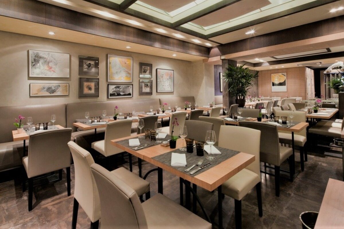 L'Affable Restaurant, Cannes interior