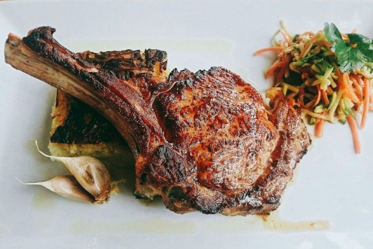 La Pomme de Pin Restaurant, Ramatuelle style of cuisine