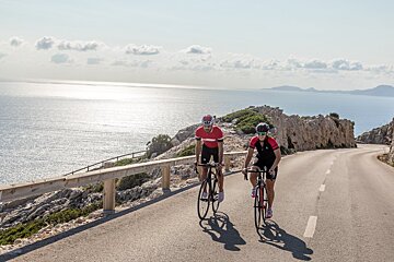 Road biking in Port d'Alcudia