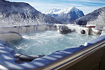 Jamie Purkhardt: Marketing and Sales Executive for Ski Peak jacuzzi
