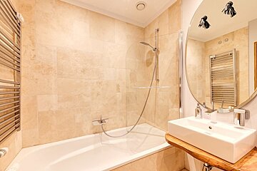 Centrale Apartment, Verbier - Centre bathroom