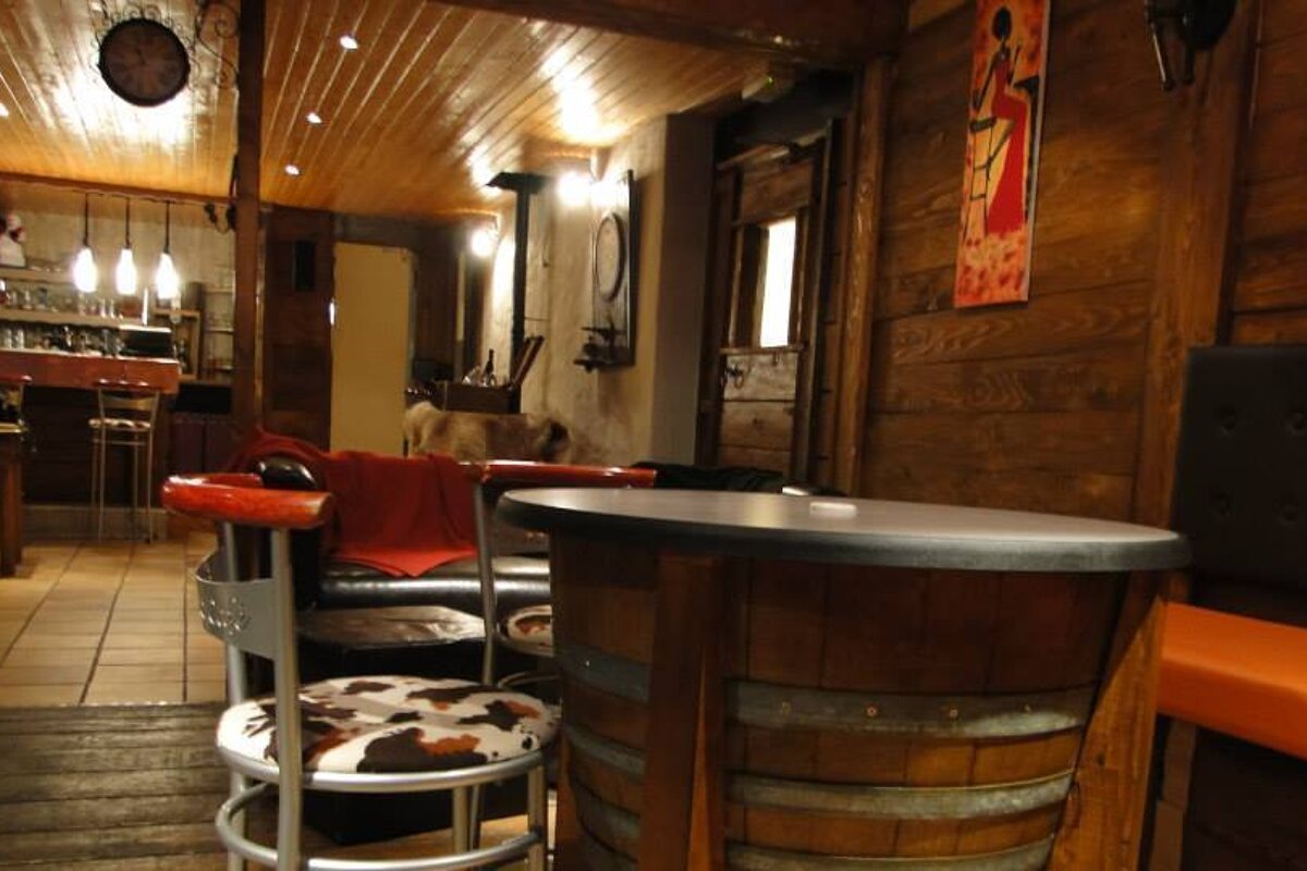 La Casa de L'Ours Restaurant, Montchavin interior