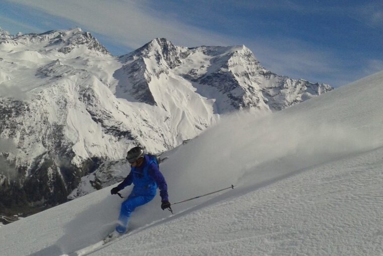 off piste skiing