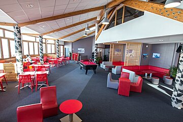 UCPA Holiday Centre, Val Thorens exterior