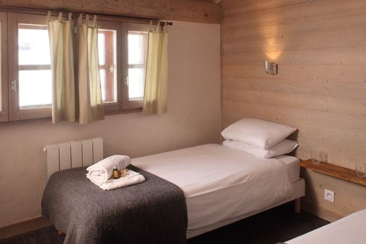 Bonne Neige Chalet, La Daille double room