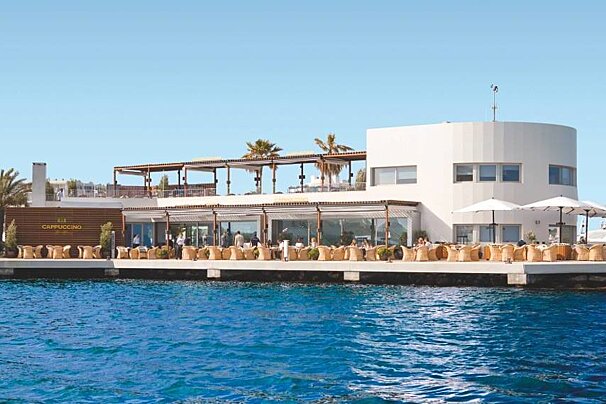 Cappuccino Grand Cafe, Ibiza Town exterior