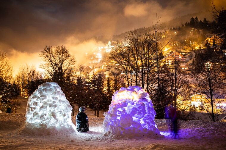 igloo building for children in Meribel | Sylvain Aymoz