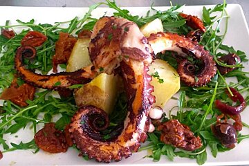 Il Chiringo Beach Bar & Restaurant, Palma Nova style of cuisine