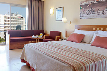 Bellamar Hotel, San Antonio double bedroom