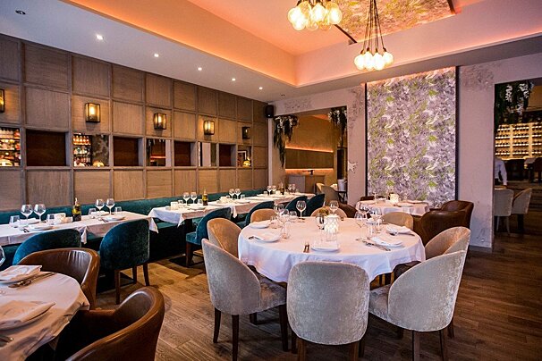 La Mome Restaurant, Cannes interior