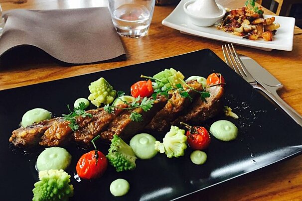 Le Passe Plat Restaurant, Nice style of cuisine