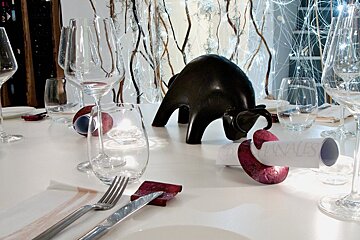 Les Bacchanales Restaurant, Vence interior