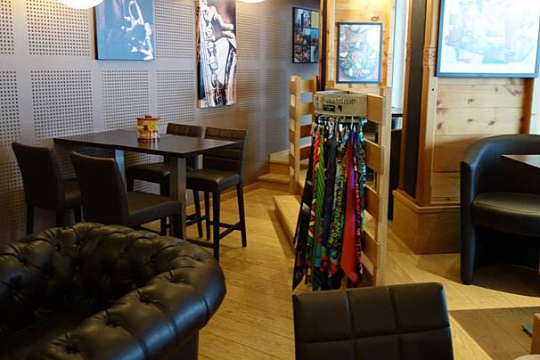 Cafe Flo, Tignes interior