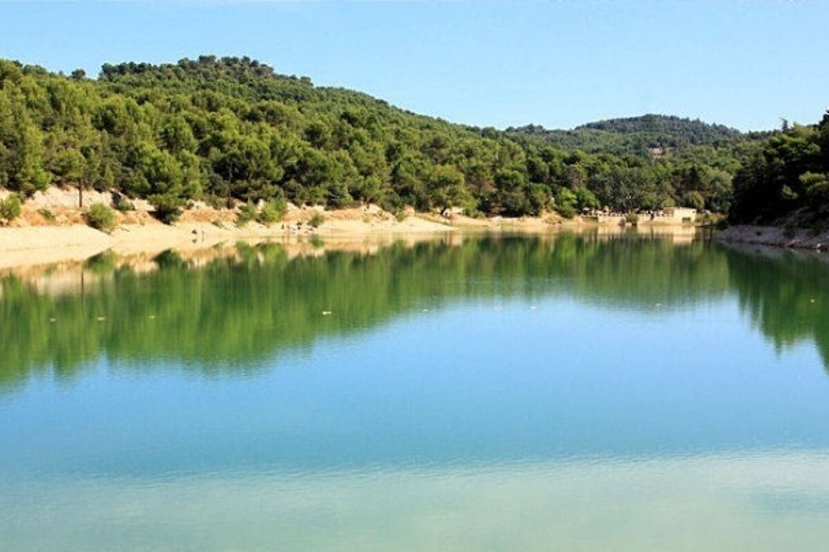 Le Paty Lake, Caromb