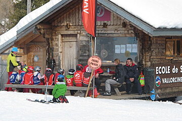 a cafe at la poya