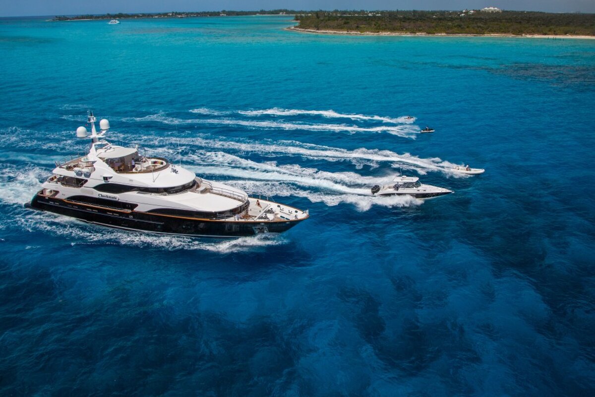 Northrop & Johnson Yacht Brokers,