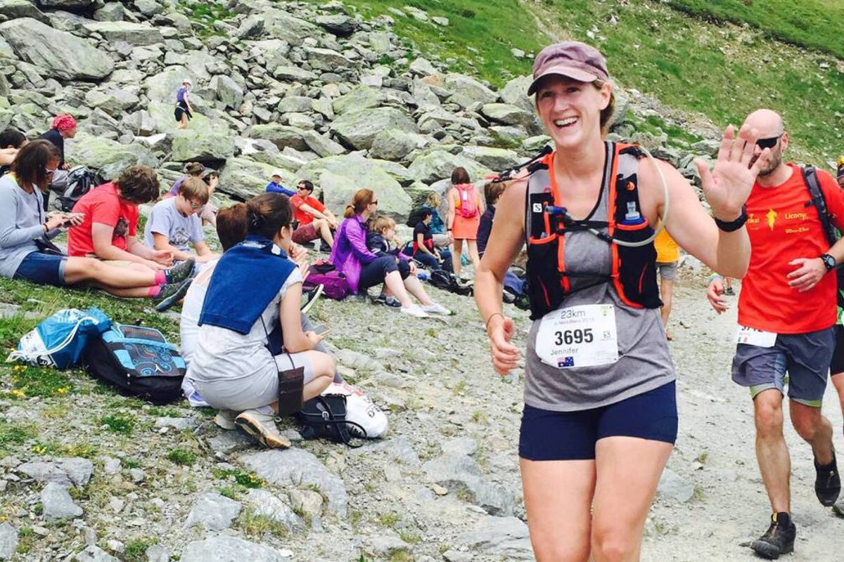 a runner in the montains of chamonix