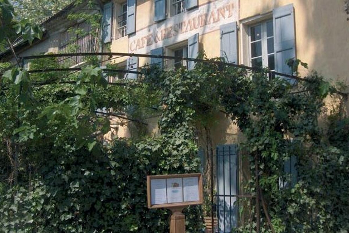 La Petite Maison de Cucuron exterior