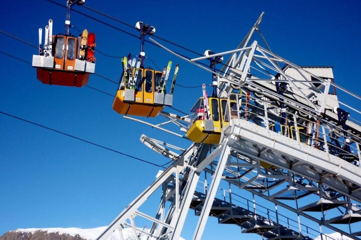 lift station in La Grave