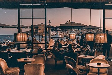 Roto Restaurant, Talamanca interior