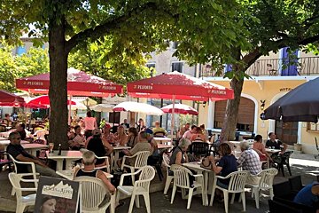 Le Louvre Restaurant, Sault restaurant terrasse