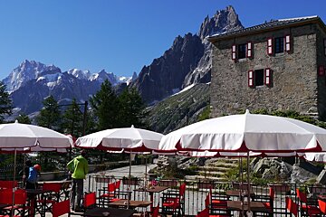 montenvers mer de glace building