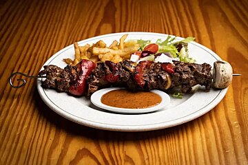 Brochette dish at the Meson Ca'n Pedro Restaurant