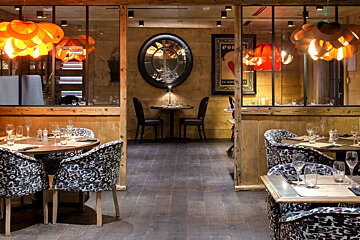 La Bisktacha Restaurant, Les Gets interior