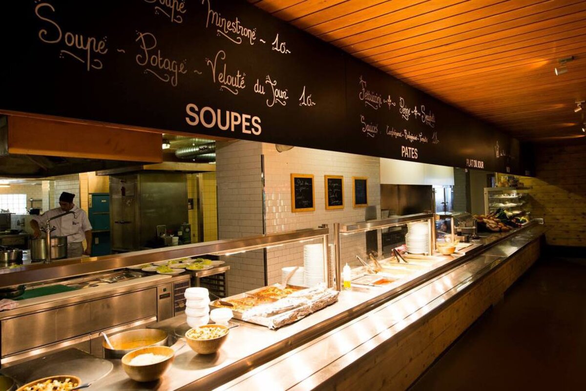 Le Mouton Noir Self Service Restaurant, Verbier interior