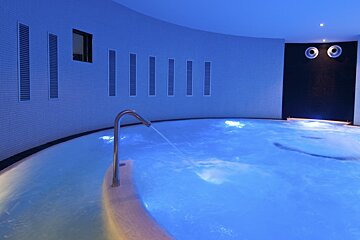 Aguas de Ibiza Revival Spa, Santa Eulalia jacuzzi