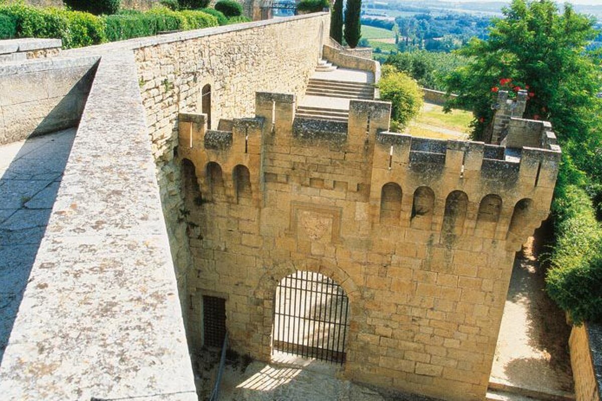 Chateau d'Ansouis, Luberon
