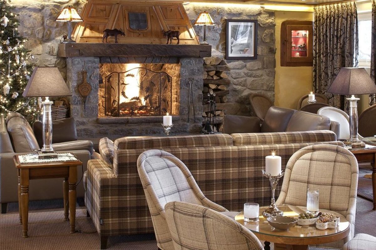 Le Grand Coeur & Spa Hotel, Meribel lounge room