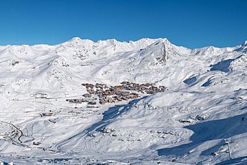 UK show follows Val Thorens emergency teams