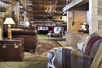 Chalet de Pierres Restaurant, Courchevel interior