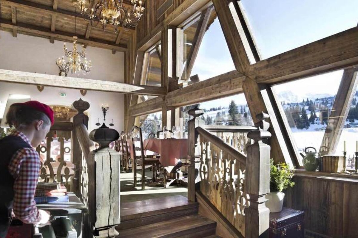 Chalet de Pierres Restaurant, Courchevel interior