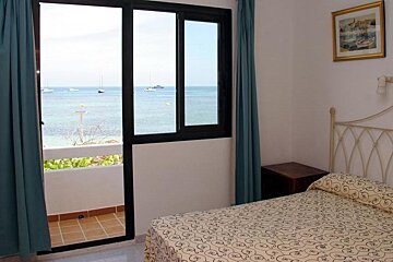 Hostal Talamanca, Playa Talamanca double bedroom