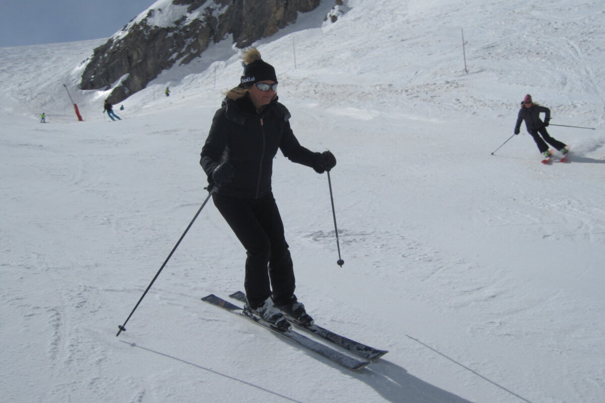 female skier on Combe