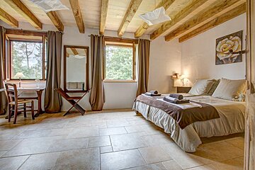 Lou Calvel Villa, Cazals