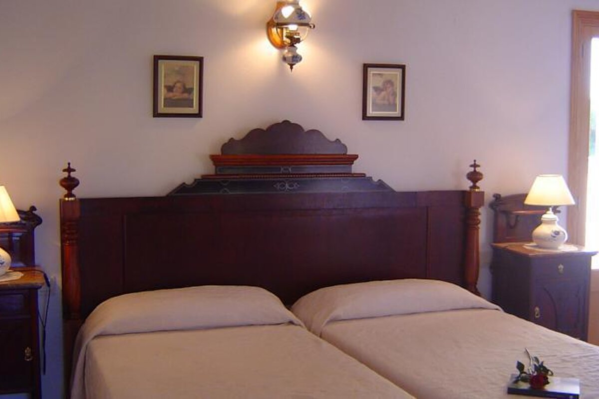 Es Torrent Finca Hotel, Campos double bedroom