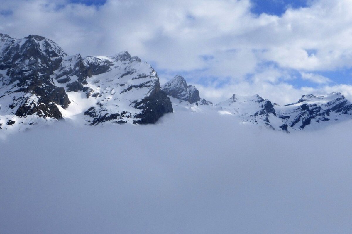 clouds and mountains in val disere