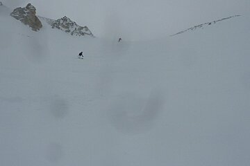 Challenging skiing in Val d'Isere