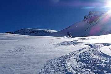 Challenging skiing in Val d'Isere