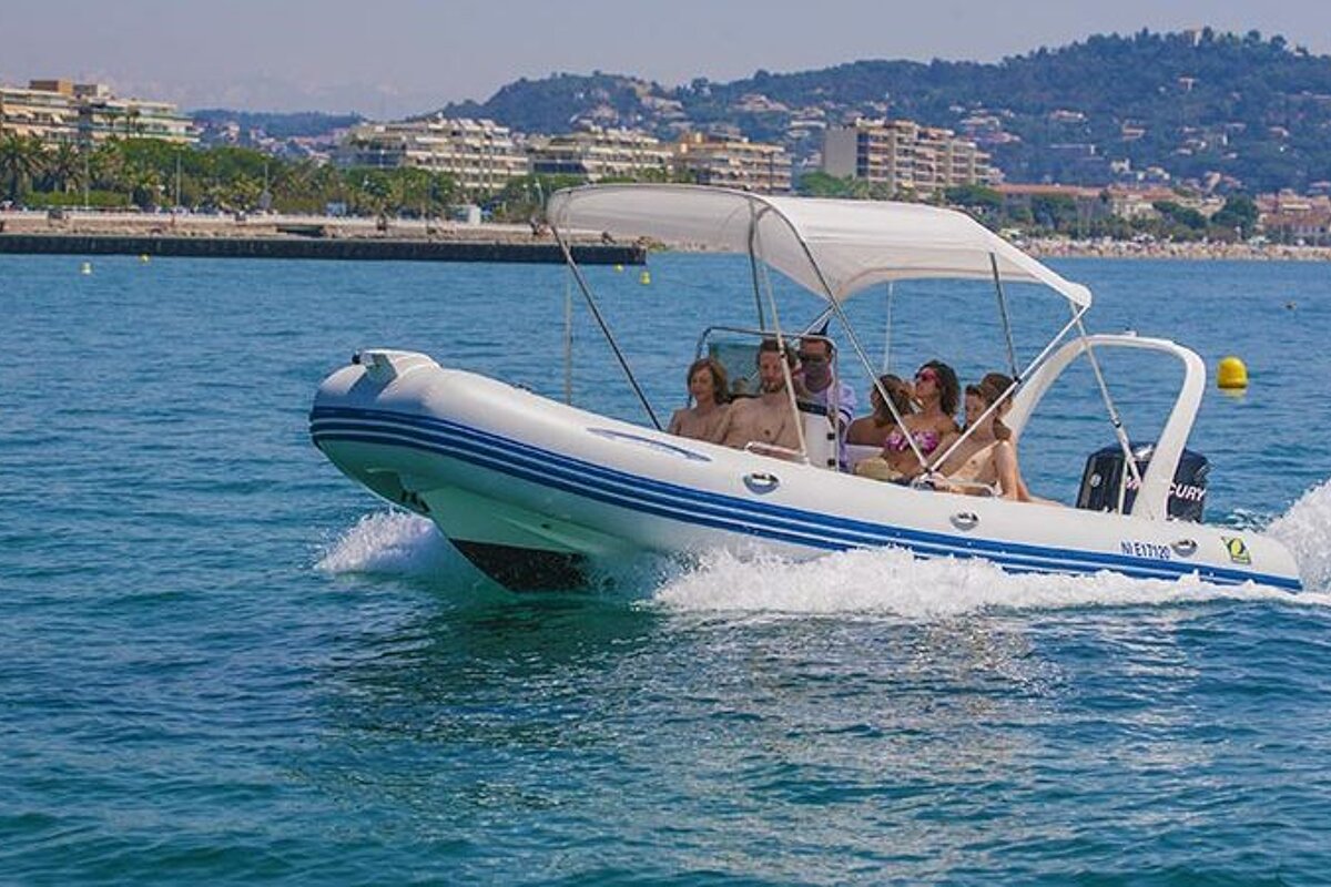 8 Personal Motor Boat, Cannes exterior