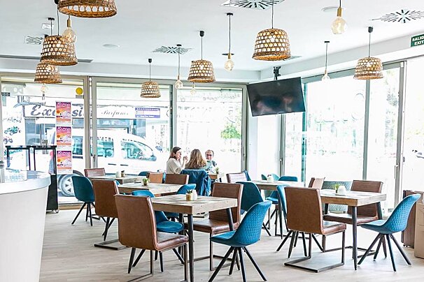 Cafe Bondi, San Antonio interior