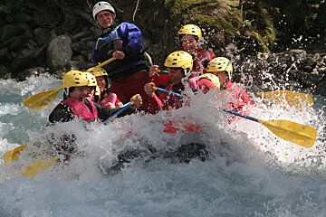 White water rafting in Alpe d'Huez area