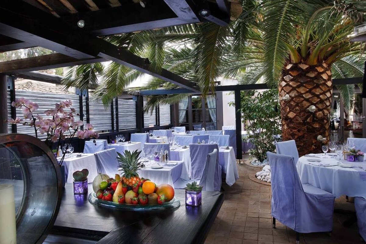 Saint Amour La Tartane Hotel, Saint Tropez terrace