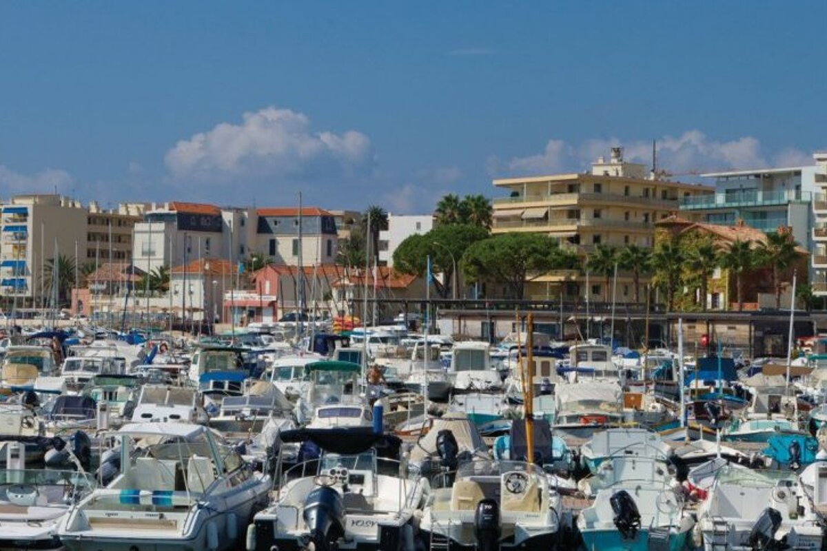 boats in Port du Moure Rouge