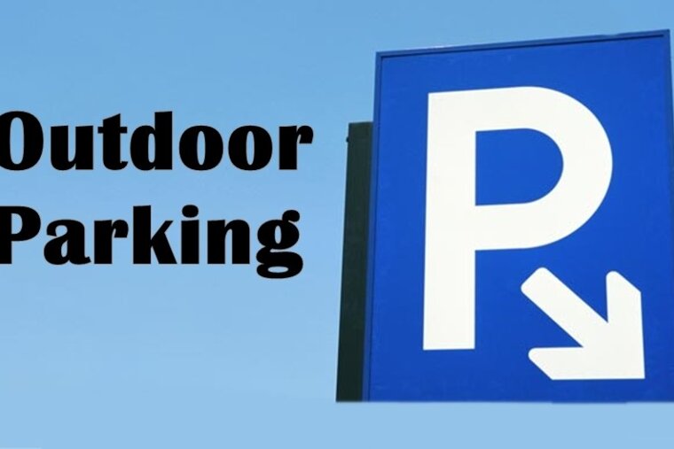 Outdoor Parking in Val d'Isere
