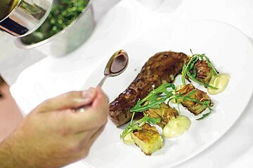 La Vague de Saint Paul Restaurant, Saint-Paul de Vence style of cuisine